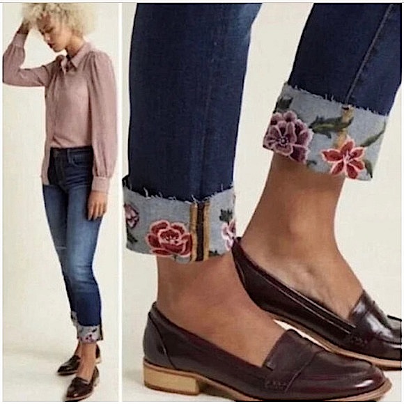 Driftwood Colette Embroidered Cuff Crop Jean - Picture 1 of 13